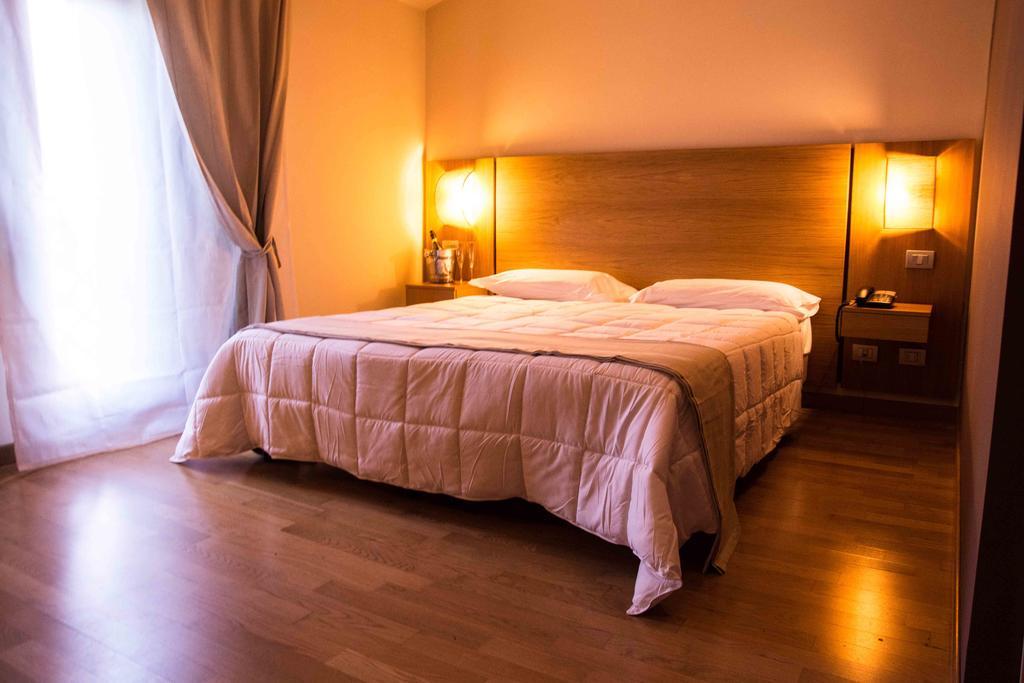 Country House Corte Del Sole Campolungo ห้อง รูปภาพ